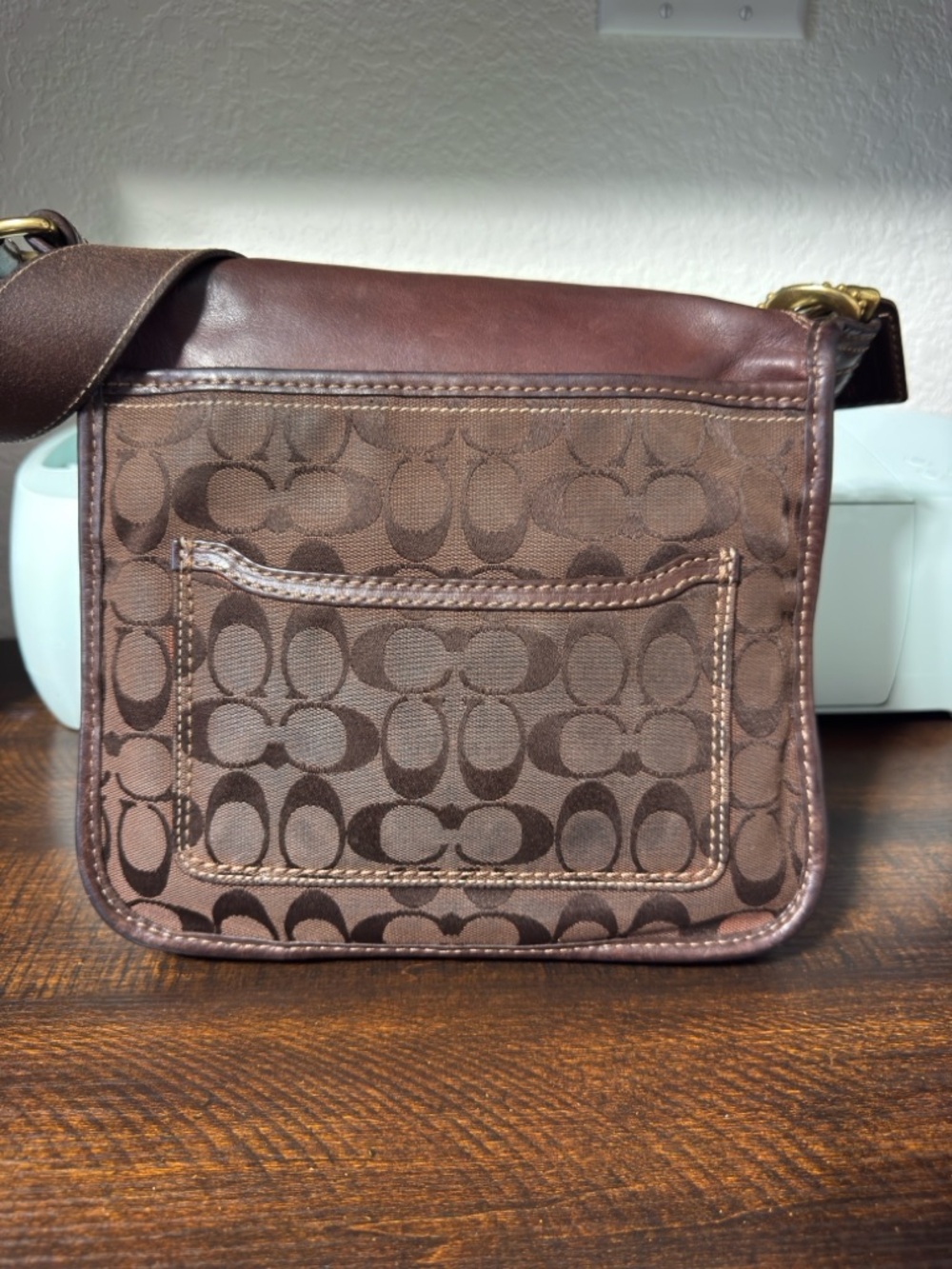 Coach Bleecker Legacy Flap Signature Canvas & Leather Shoulder Bag With Brass - Picture 2 of 16